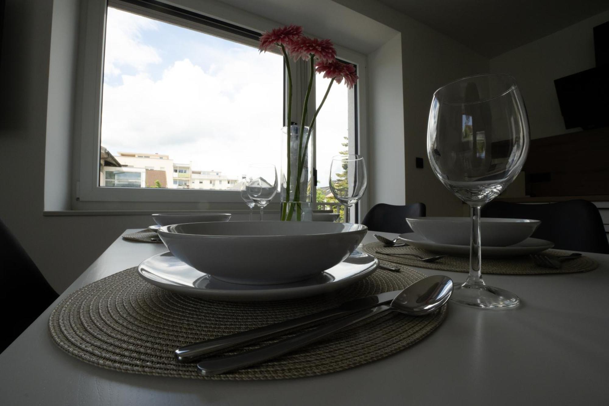 Residence Black&White Ljubljana Ngoại thất bức ảnh